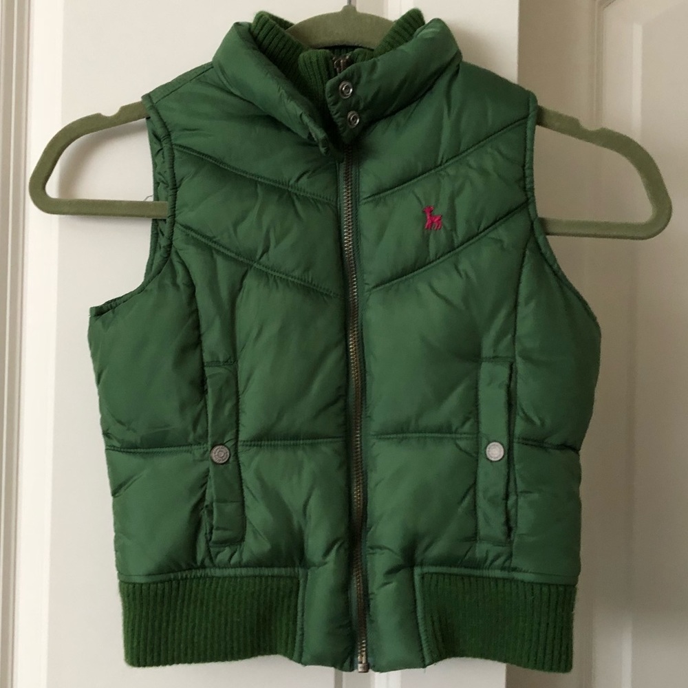 Old Navy Puffer Vest